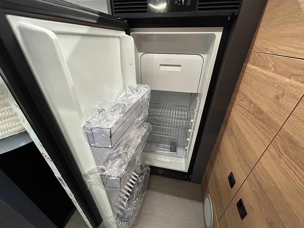 Kabe Affinity One / Komfort pkt / 3 sovplatser / 3500kg  - Kabe