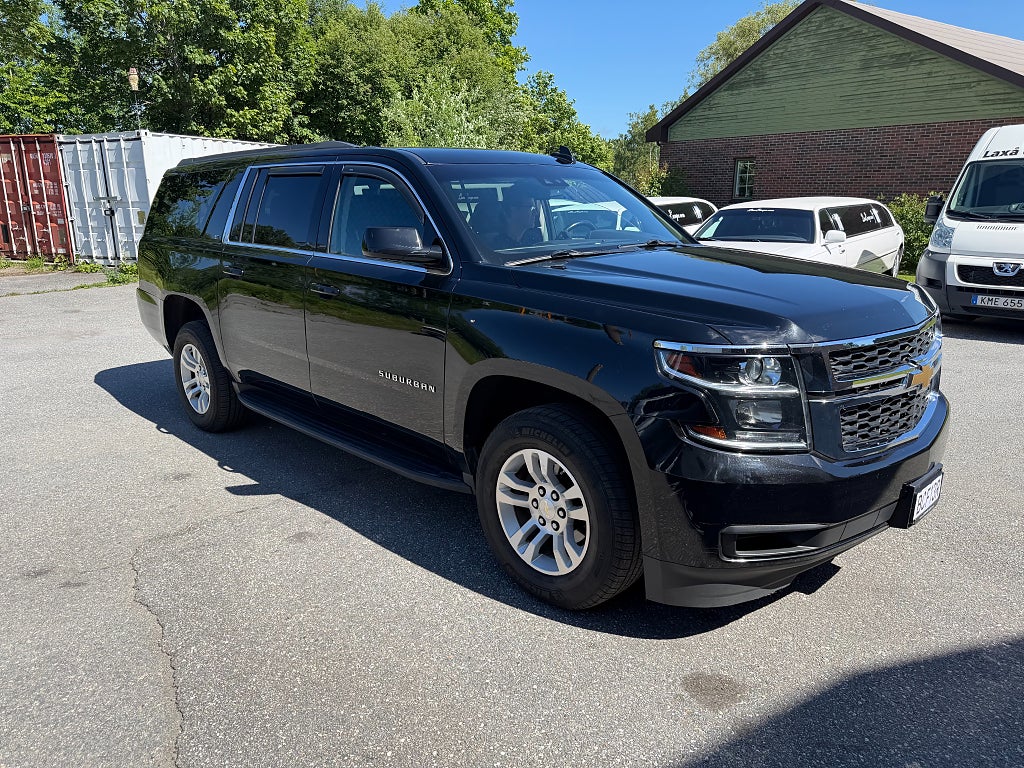 Chevrolet Suburban 1500 LT 8-sits