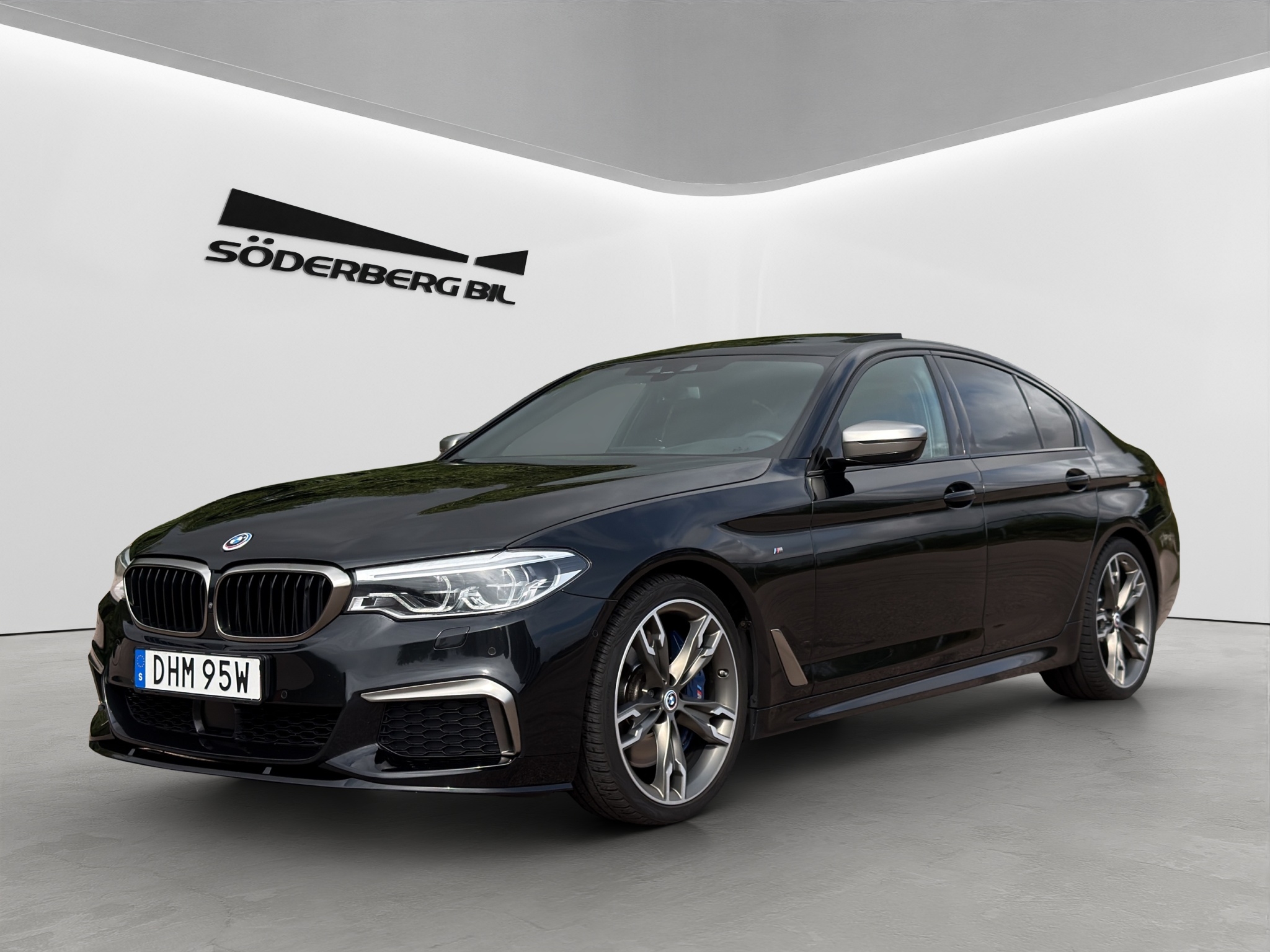 BMW M550d 2018, bild 3/70