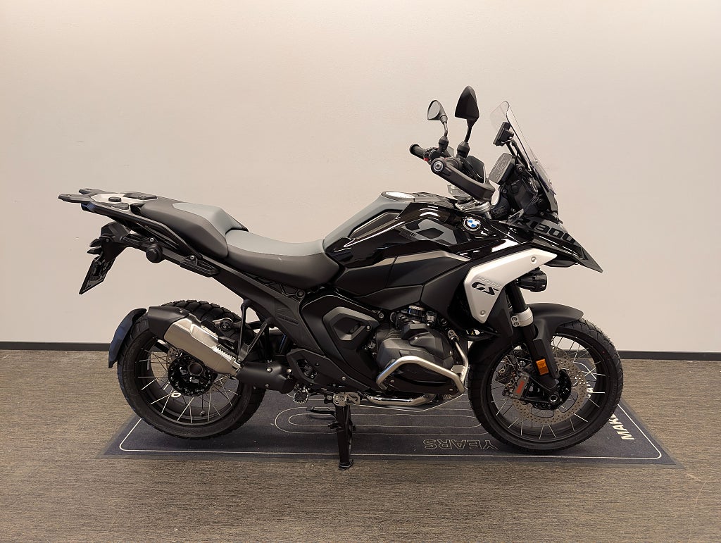 BMW R1300GS Triple Black ASA höjd 820-850mm DEMO 