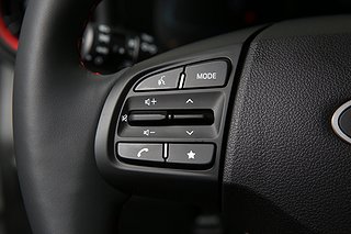 Halvkombi Hyundai i10 12 av 22