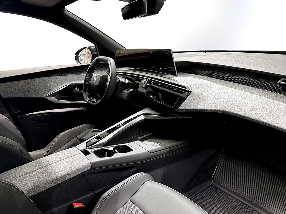 Bild på Peugeot 5008 GT Hybrid - OMGÅENDE LEVERANS!