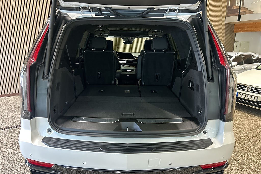 Cadillac Escalade 600 4WD 6.2 V8  4WD Sport Platinum