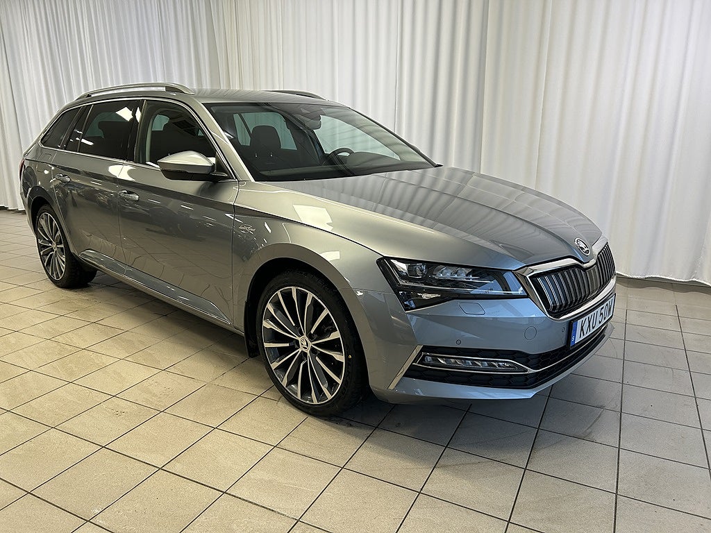 Skoda Superb iV Kombi 1.4 TSI iV DSG Sekventiell, 218hk, 2021