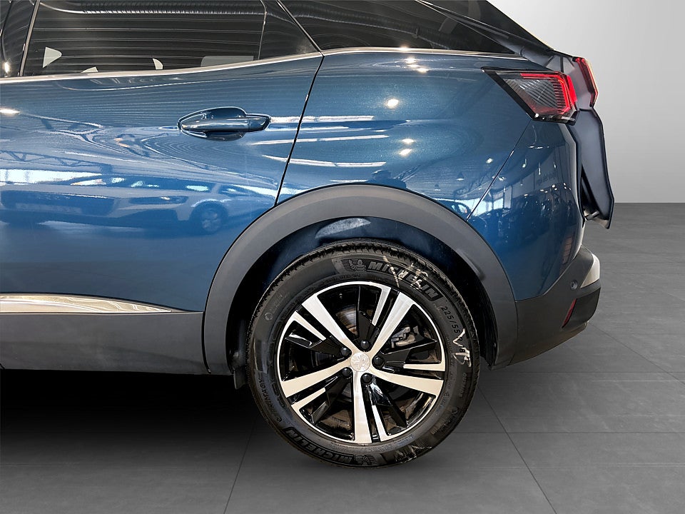 Bild på Peugeot 3008 GT 1.2 PT 130hk Aut B-KAMERA CARPLAY