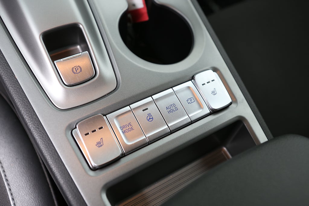 Hyundai Kona EV 39.2 kWh Essential Kamera Navi KRELL Leasbar 2022