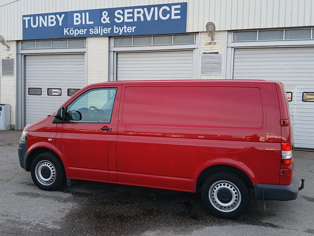 Volkswagen Transporter 2.0 TDI 140Hk/D-värmare/Kambytt/Besik