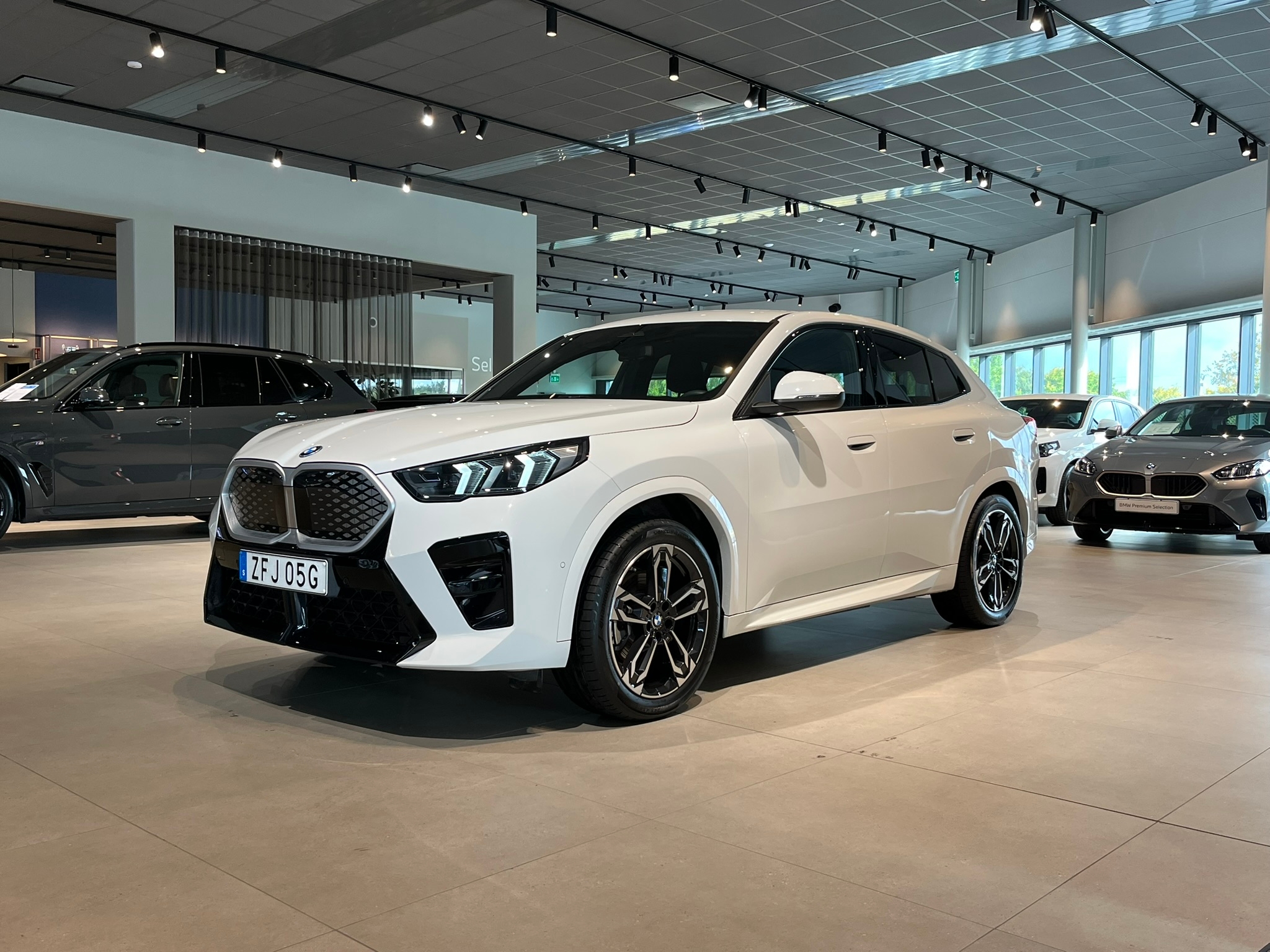 BMW iX2