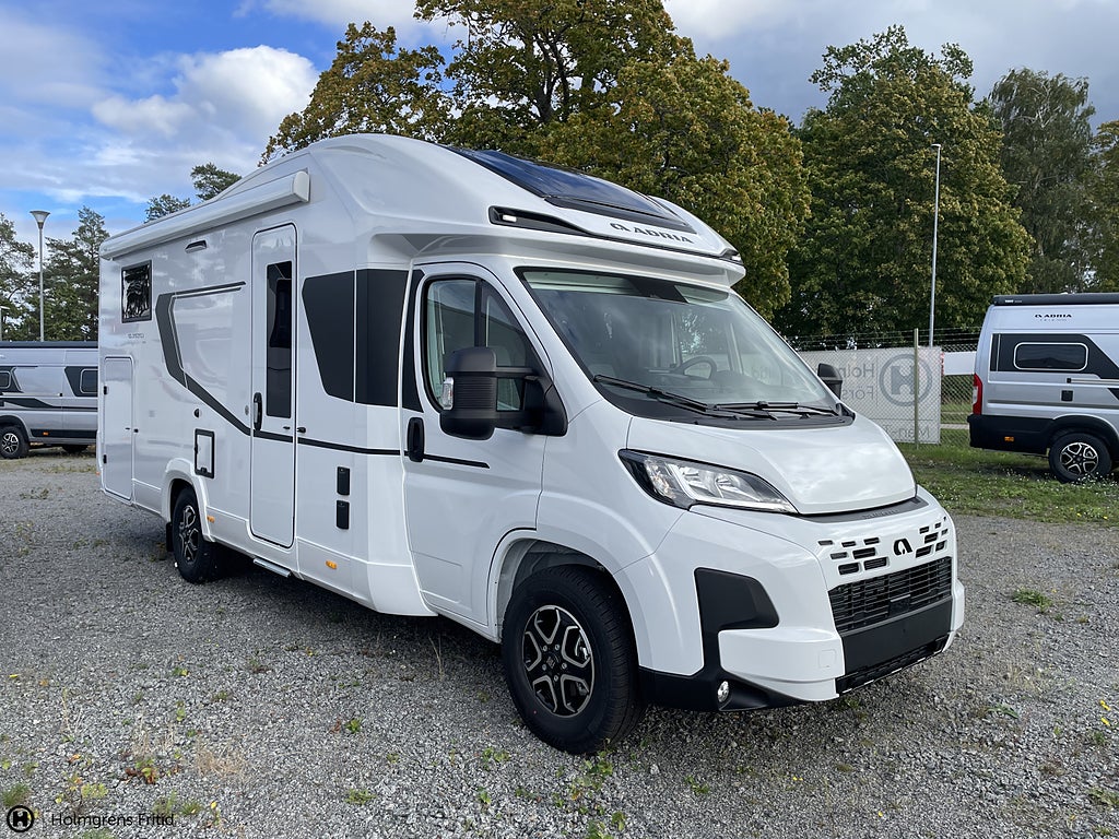 Adria Coral Select 670 SL | TRUMA DIESEL | SUNROOF | LÅNGBÄDDAR |