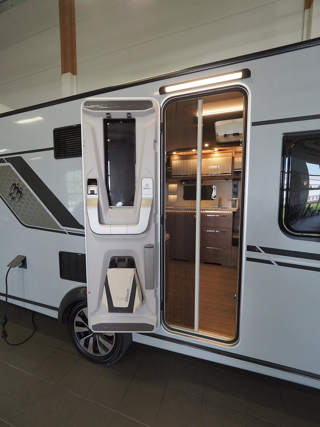 Knaus Südwind  590 UK Scandinavian Selection I ALDE