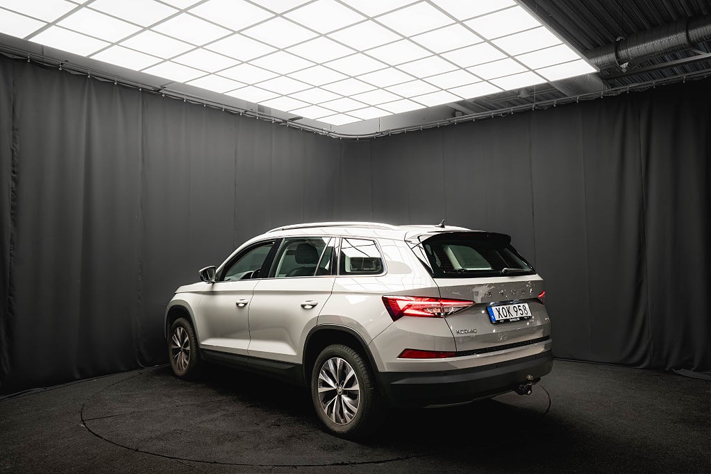 Skoda Kodiaq TDI 4x4 STYLE 7-sits D-VÄRMARE DRAG KAMERA 1-ÄGARE MOMS