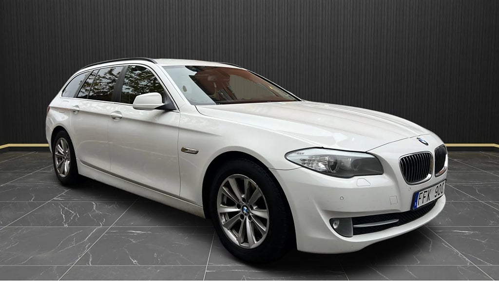 BMW 520d TOURING STEPTRONIC EURO 5 SVENSKSÅLD 184HK