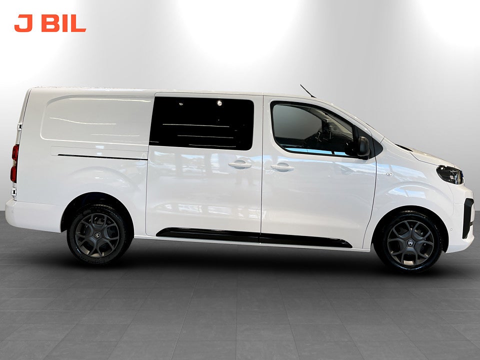 Bild på Citroën Jumpy Crew Cab Business 180hk Aut L3 - DEMO
