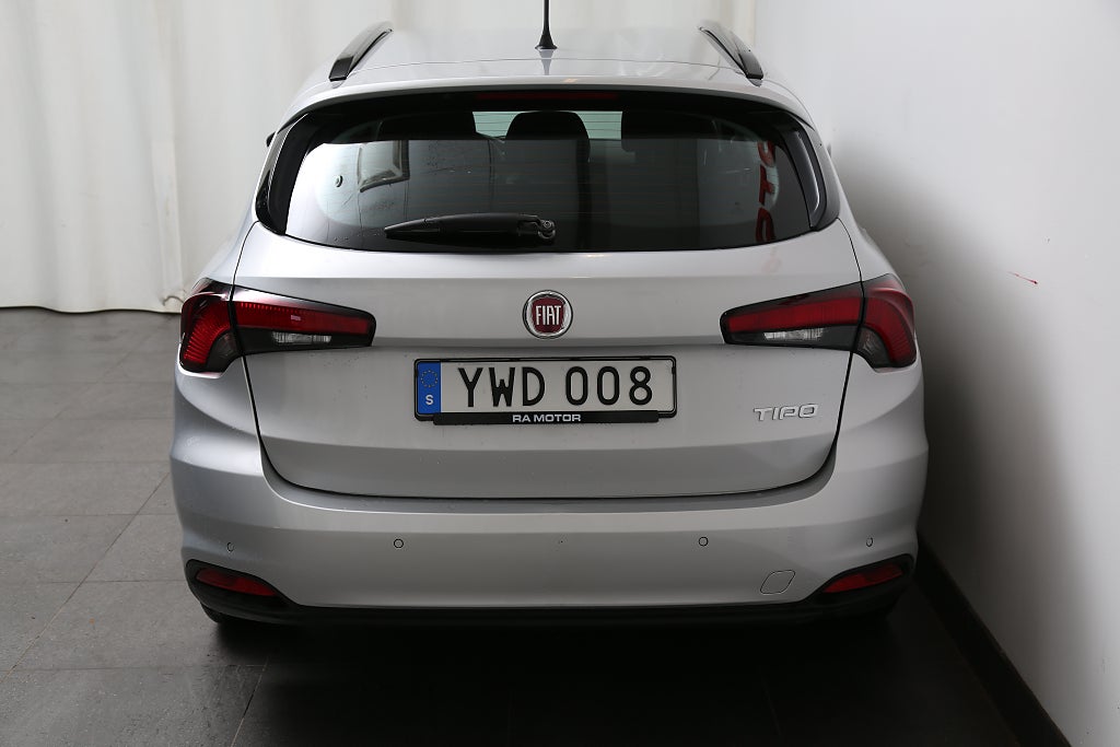 Fiat Tipo 1,6 110hk Lounge Kombi Automat 2018