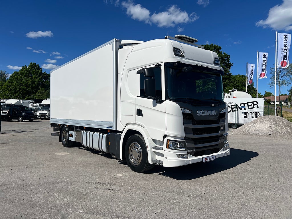 Scania G320 4x2 Maskintransport, Borrigg, Servicebil