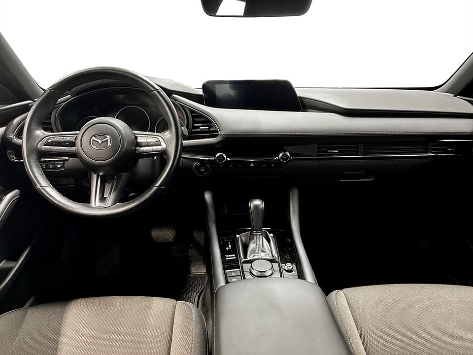 Bild på Mazda 3 2.0 SKYACTIVE-G M 150hk Aut NAVI P-SENSORER