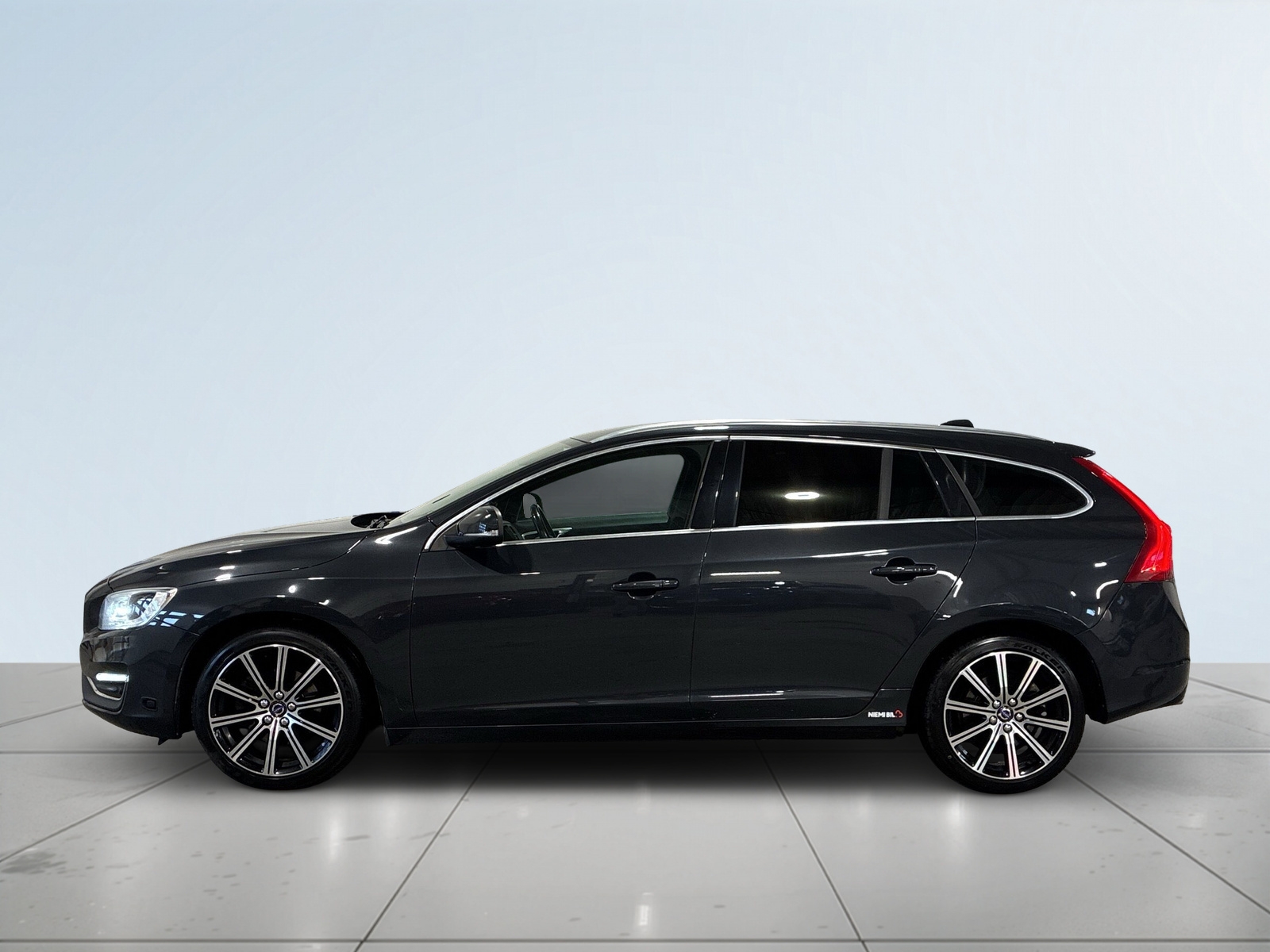Volvo V60 2018, bild 3/50