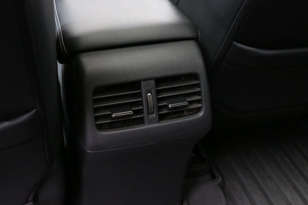 Honda CR-V 2,0 i-VTEC Executive Navi AWD Aut 1ägare Motorv Drag 2014