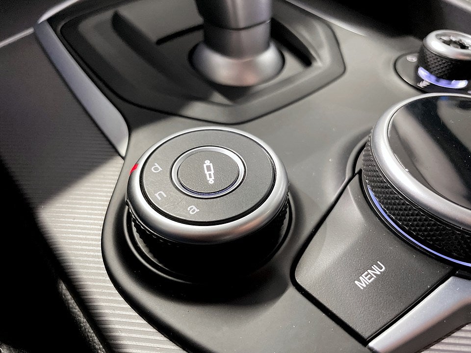 Bild på Alfa Romeo Giulia Veloce 2.0 Turbo 16V Q4 280hk Aut 4WD - ELSTOL,H/K,B-KAMERA