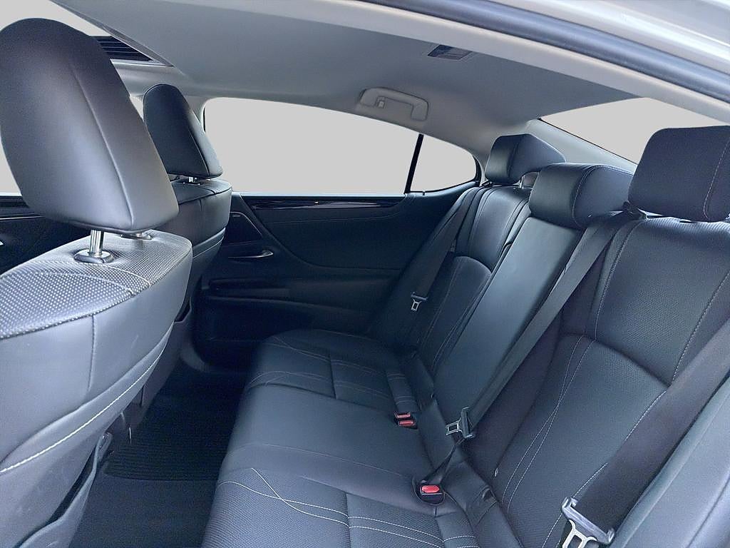 Lexus ES300h 2021 - miniatyr 7