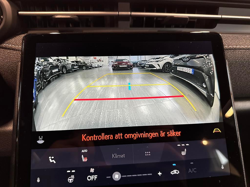 Lexus LBX 2025 - miniatyr 13