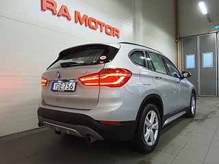 SUV BMW X1 6 av 23