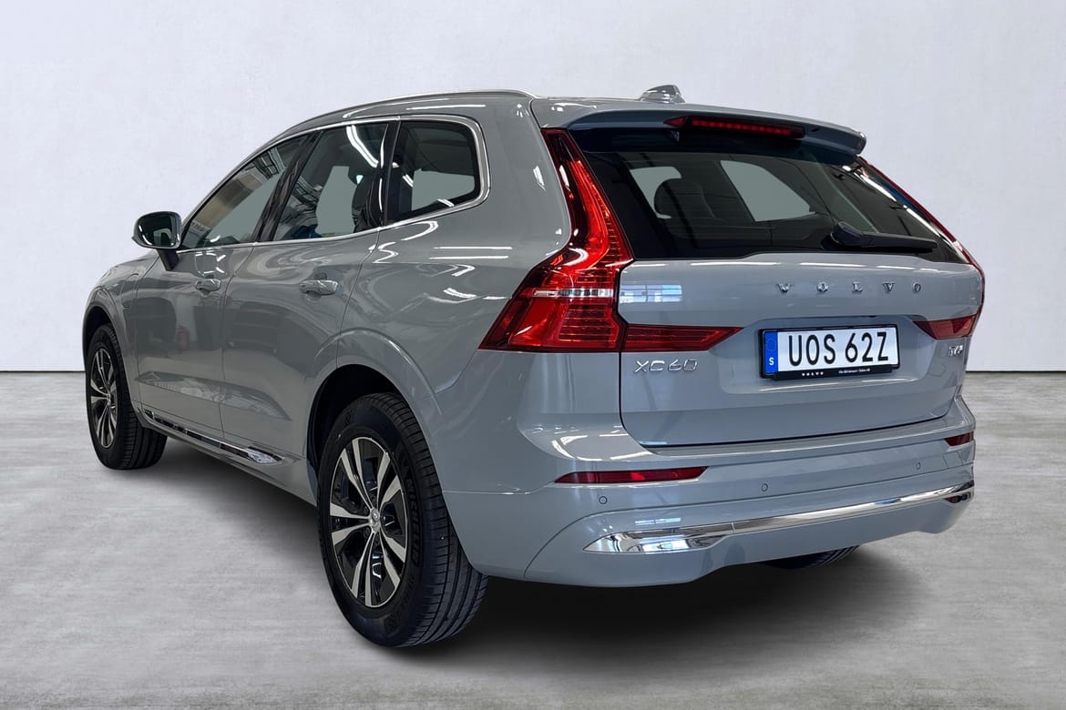 Volvo XC60 T6 Core Edition 2025, bild 4/10