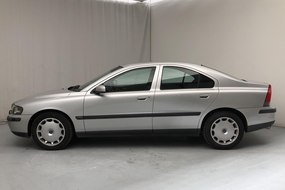 Volvo S60 2.5T Automat 210hk 2004, kuva 2/41