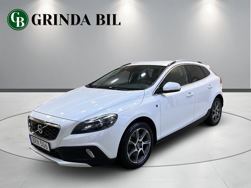 Volvo V40 Cross Country D4 190HK OCEAN RACE DRAG KAMERA VOC CITY SAFETY 2 BILS
