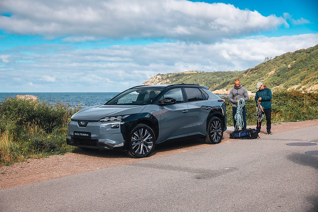 Subaru Solterra Touring+ AWD 474km 343Hk (Förbeställ idag)