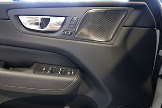 SUV Volvo XC60 31 av 32