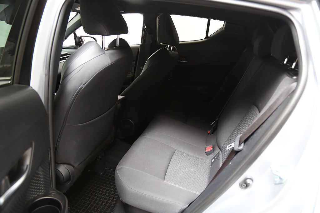 Toyota C-HR 1,8 Hybrid X-Edition 122hk Aut Navi