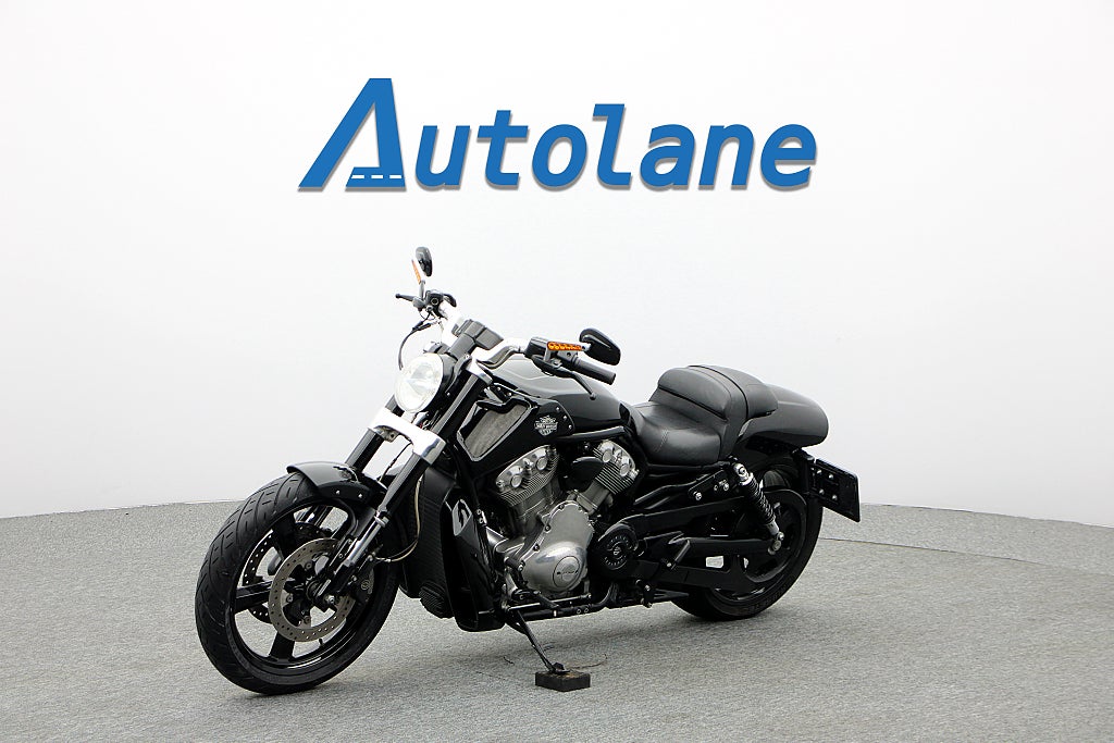 Harley-Davidson VRSCF V-Rod Muscle * Nytt framdäck Nyservad*
