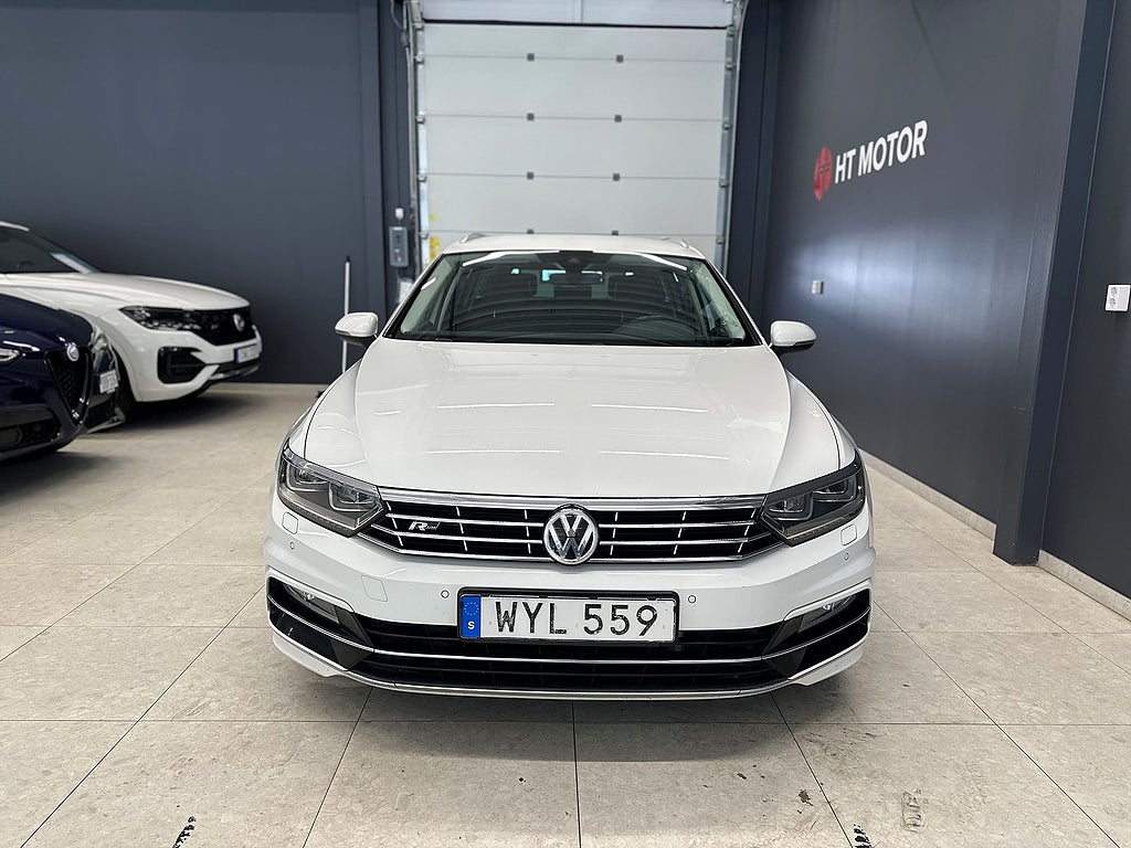 Volkswagen Passat GT R-Line 2.0 TDI 4Motion/Cockpit/B-Kamera/DRAG/SKINN
