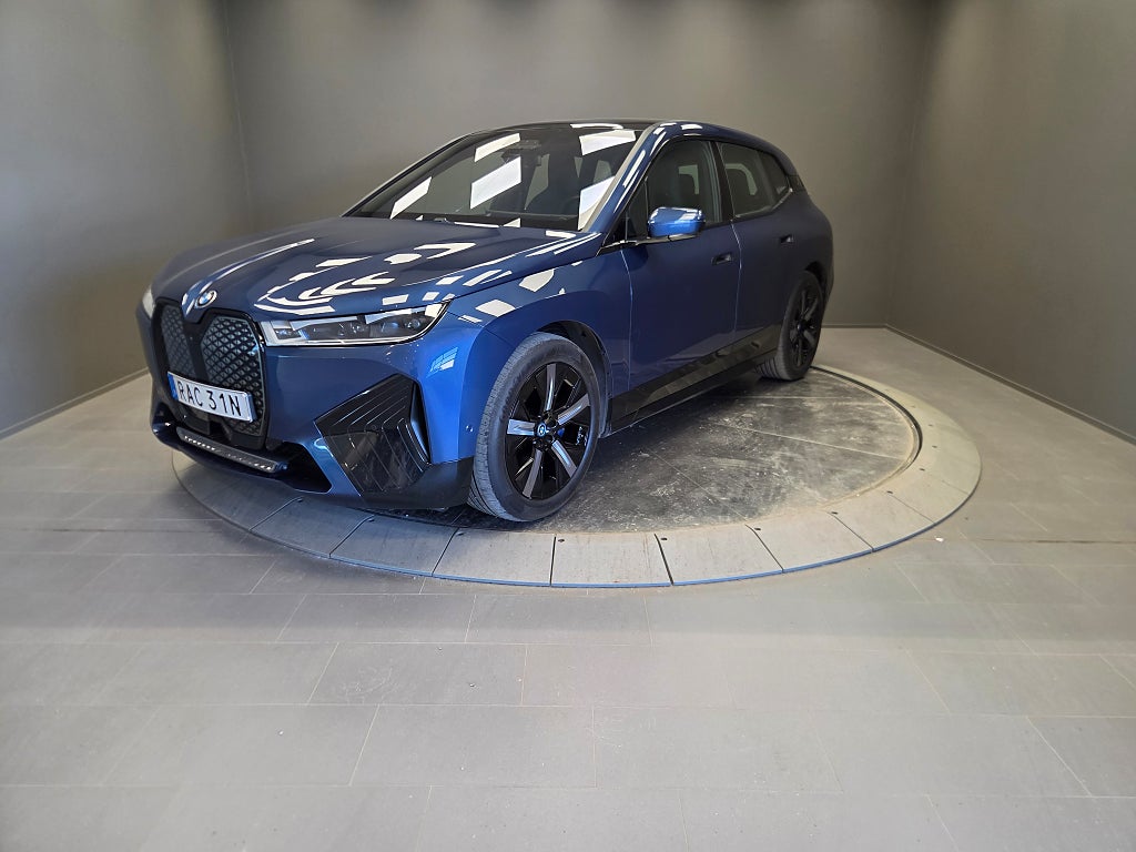 BMW iX xDrive50 Comfort, Sport line