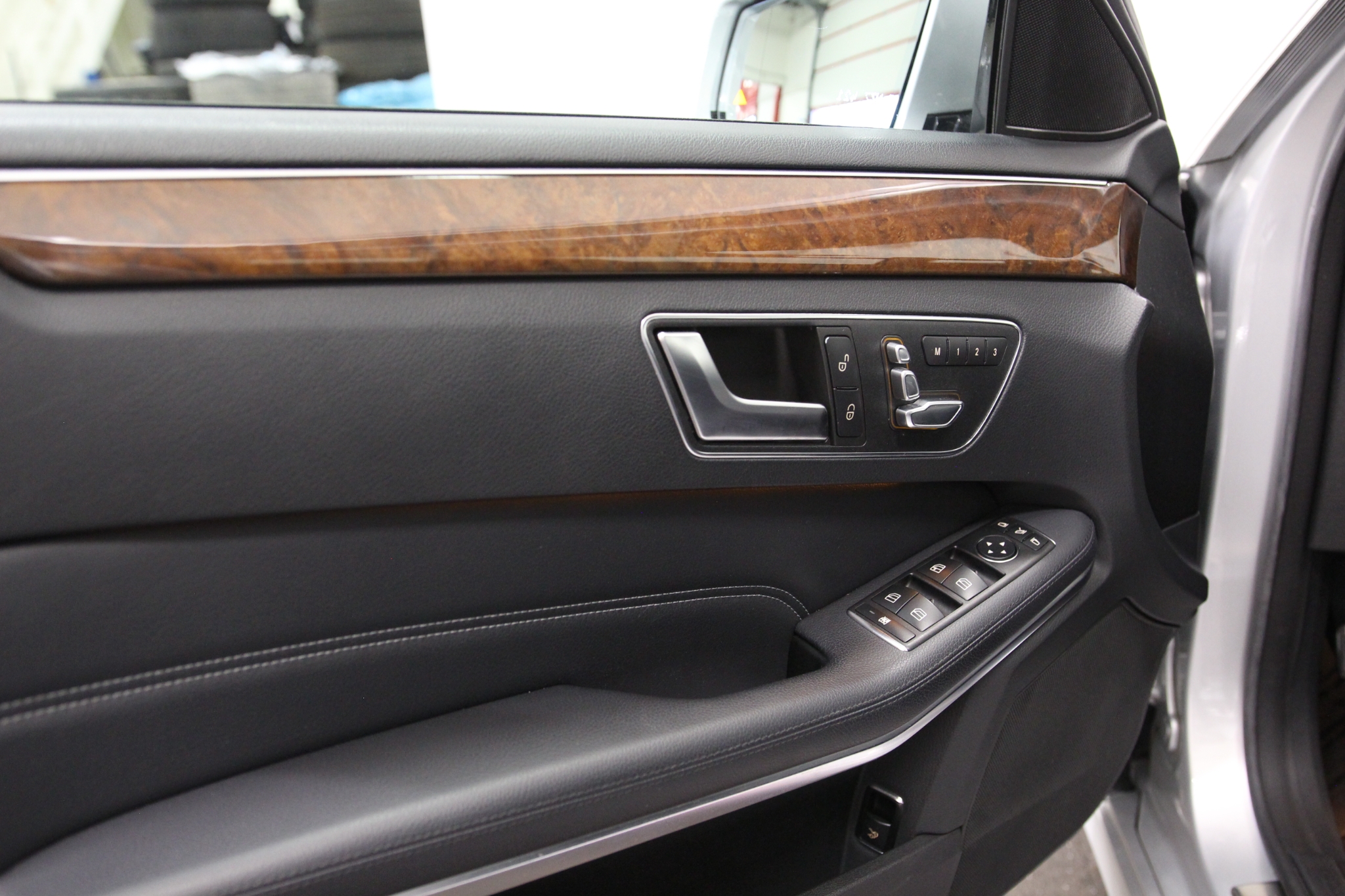 Mercedes-Benz E 2014, photo 5/42