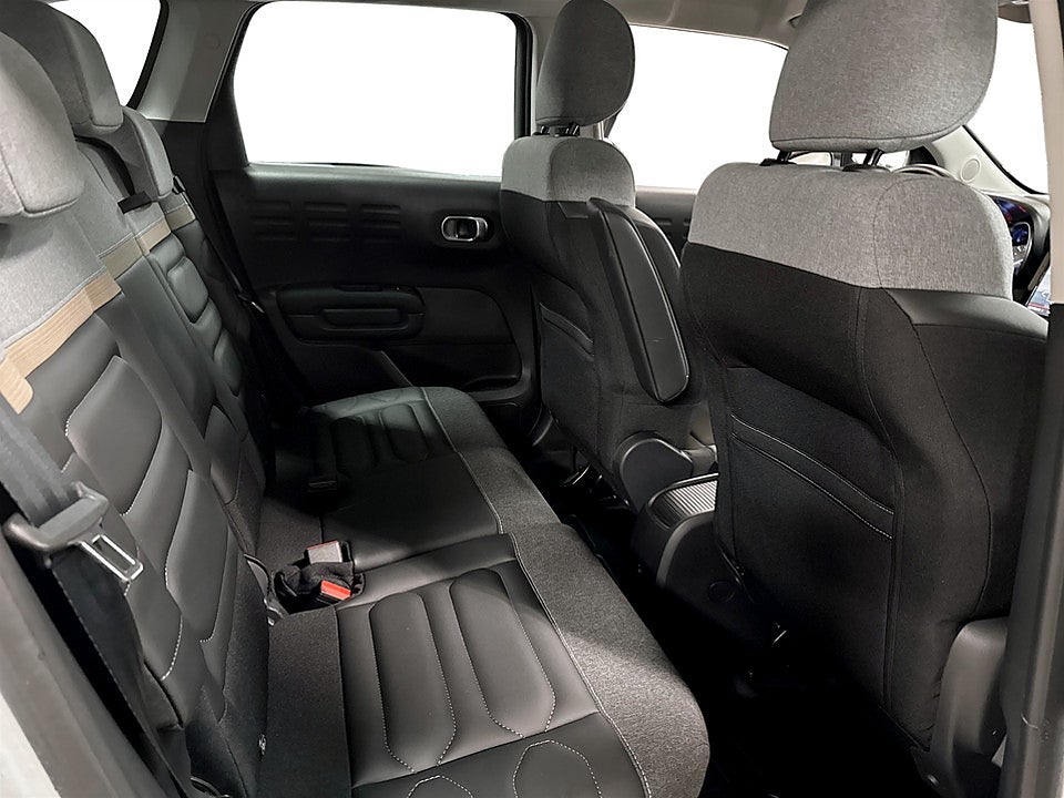 Bild på Citroën C3 Aircross Shine 1.2 PT Aut P-SENSORER NAVI