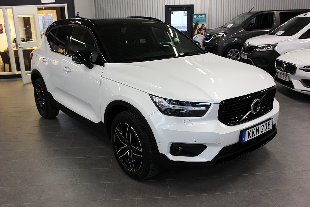 Volvo XC40 B4 R-Design Värmare 360° H/K Pano BLIS Drag