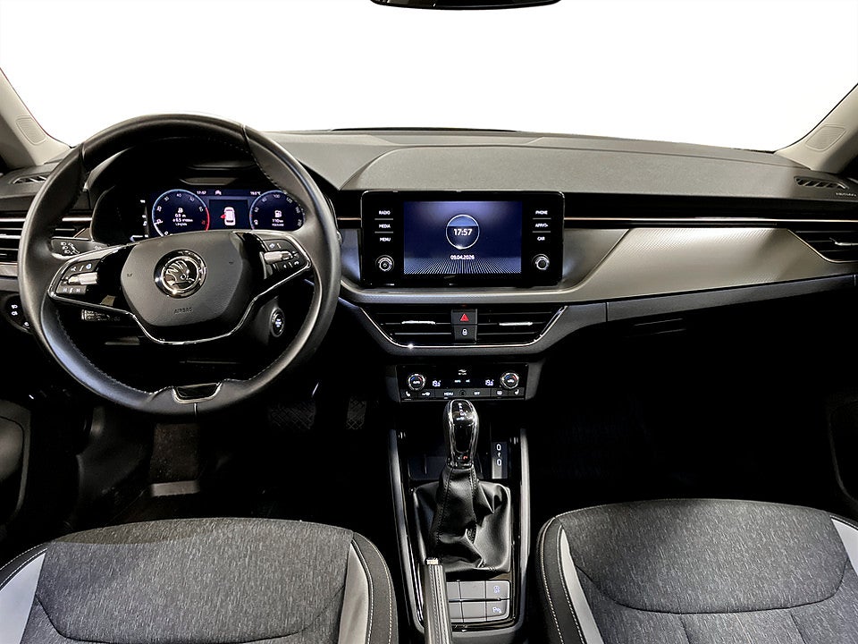 Bild på Skoda Kamiq Adventure Edition Style 1.0 TSI 110hk Aut DRAG V-HJUL