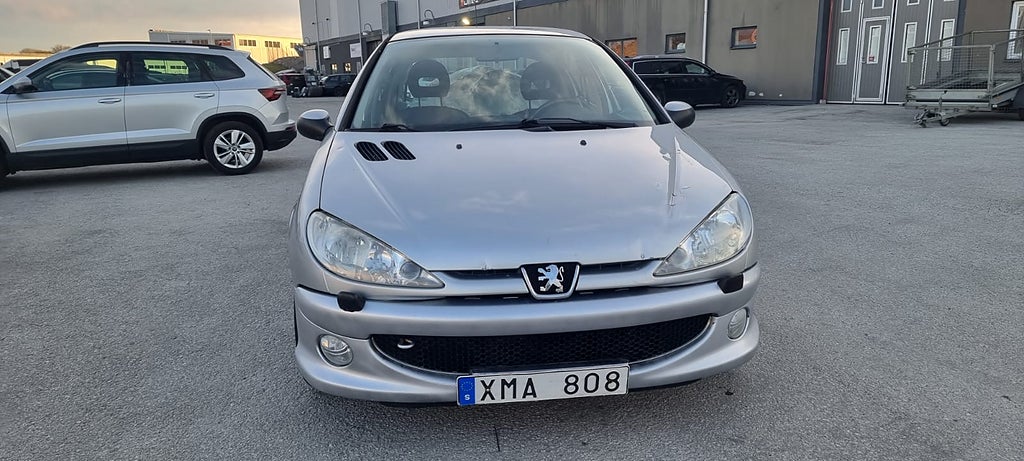 Peugeot 206 5-dörrar 1.6 TipTronic XS.Automat.Nybesiktigad 