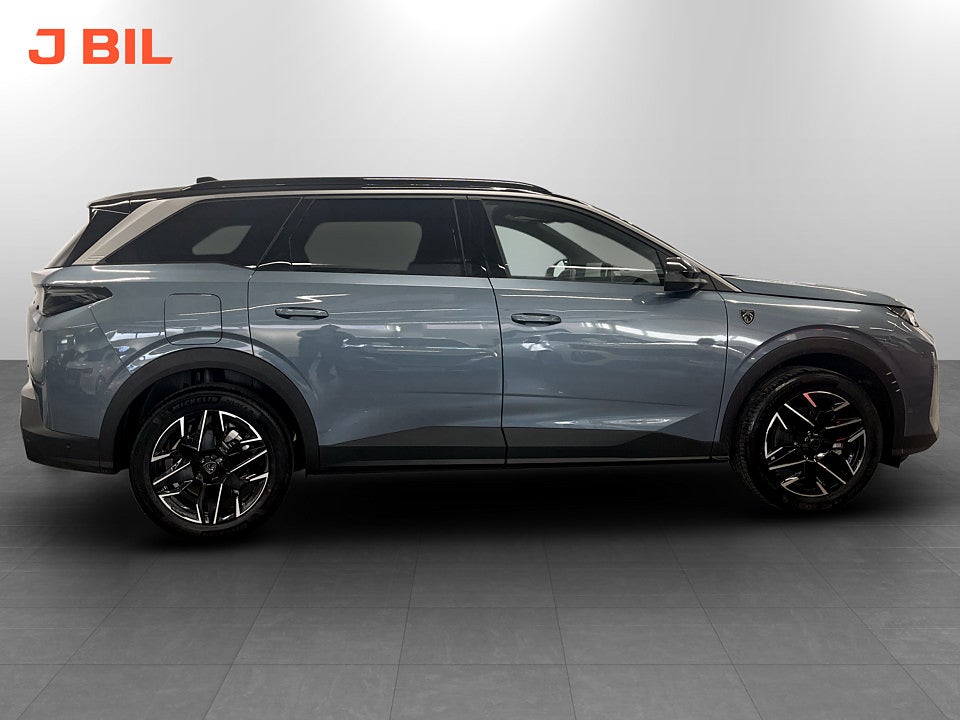 Bild på Peugeot 5008 GT Ultimate Hybrid - OMGÅENDE LEVERANS!
