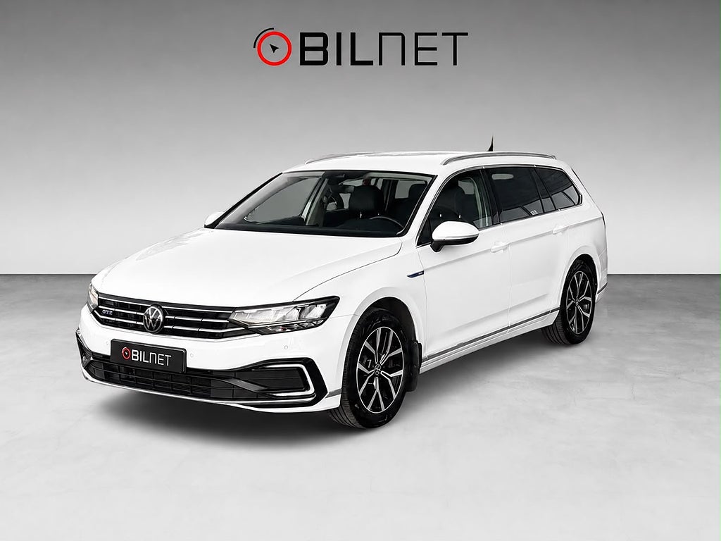 Volkswagen Passat Sportscombi GTE 1.4 TSI Plug-In LED Kamera Värmare