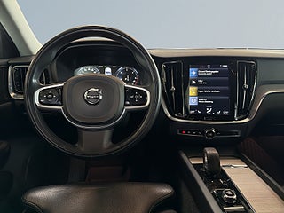 Volvo V60 Cross Country B4 AWD Advanced S&V-hjul/Carplay/H/K/Skinn/Kamera/Drag – bild 8