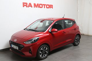 Halvkombi Hyundai i10 1 av 22