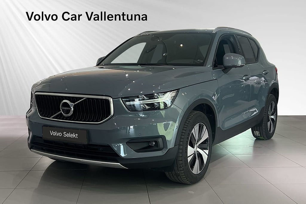 Volvo XC40 T4 AWD Momentum Advanced Edition