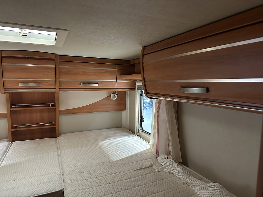 Hymer EX 688 Långbäddar taksäng fint skick thumbnail