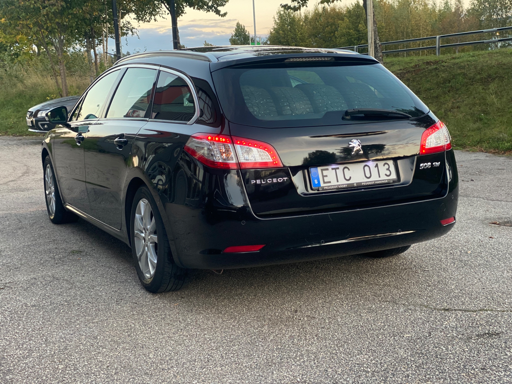 Peugeot 508 SW 1.6 HDi 110 FAP 8v 2011, bild 4/38