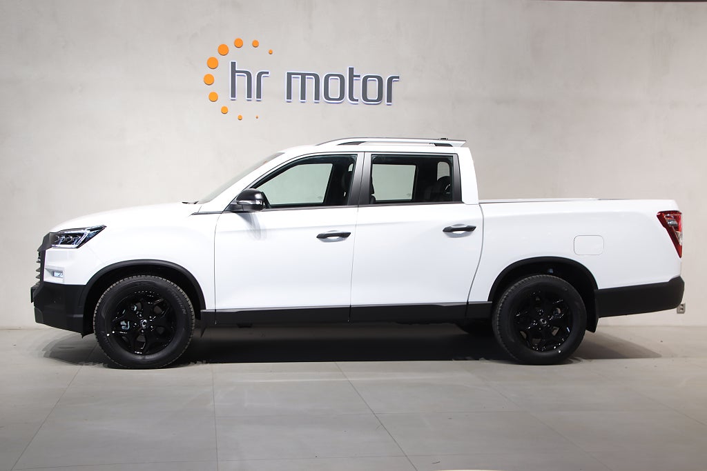 KGM Musso Grand 2.2 e-XDi Black Line 4x4/Års skatt 1493:-