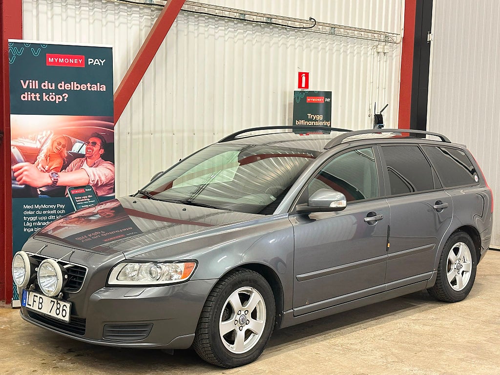 Volvo V50 D2 Kinetic Kamrembytt & Välservad Nybesiktad|Ekonomisk