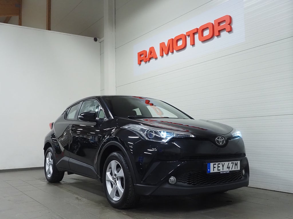 Toyota C-HR 1.2 Turbo 116hk Active Dragkrok Kamera Lane Assist 2019